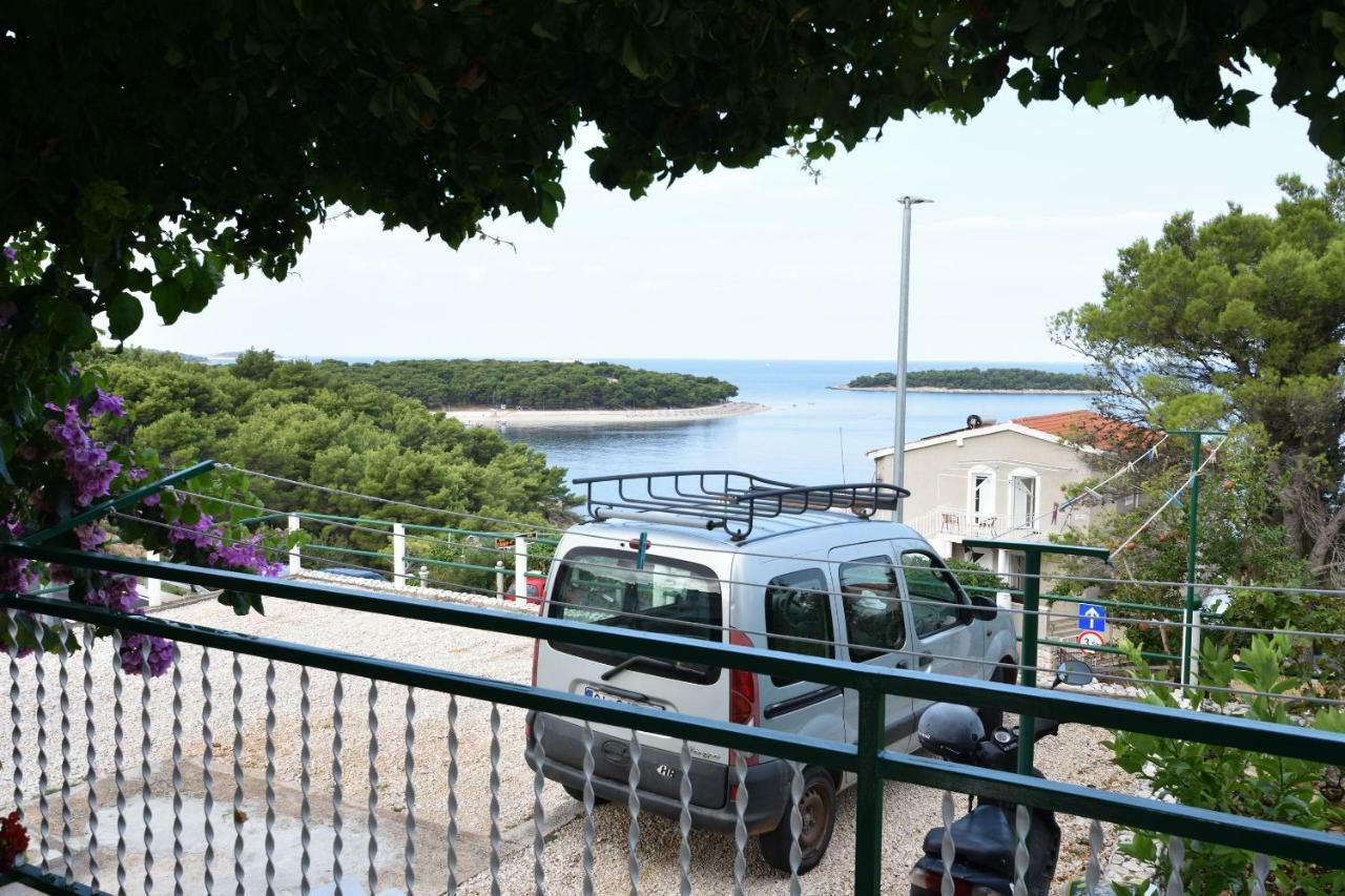 Apartment Dijo I Primošten Esterno foto